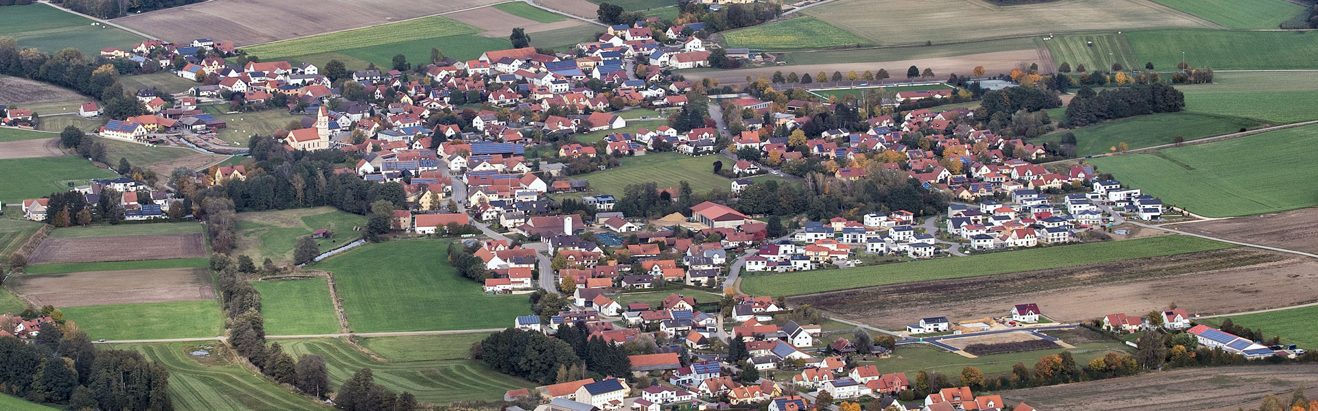 Header Aresing Luftbild 012 - alter Teil von Aresing