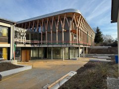 neue Schule von vorne